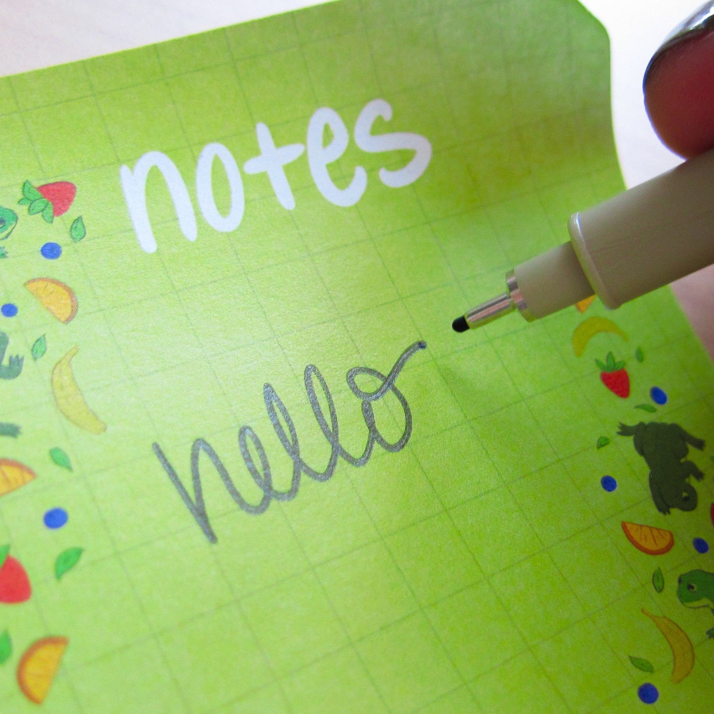 Fruit 'n Frogs Sticky Notes